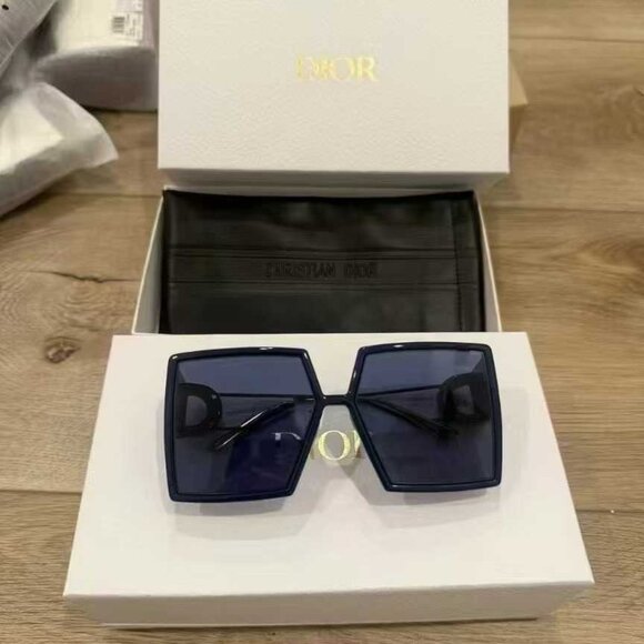 NIB Authentic Dior  30montaigne su geometric sunglasses - Picture 1 of 5
